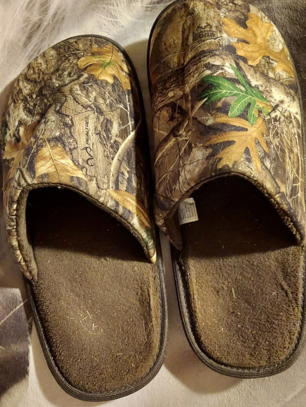 Realtree Camo Leaf Print Slip-On Clog Slippers - Brown/Green